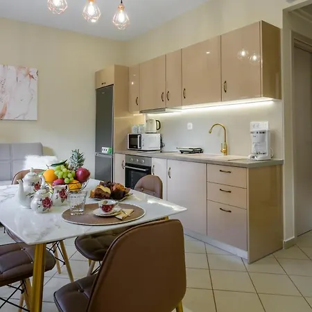 Nikola's & Joanna's Апартаменты