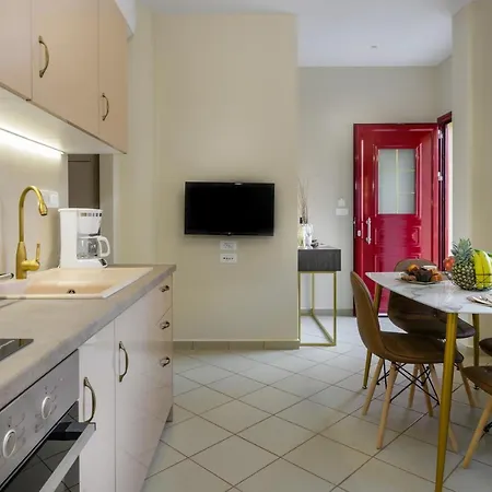 アパート Nikola's & Joanna's アルゴストリオン